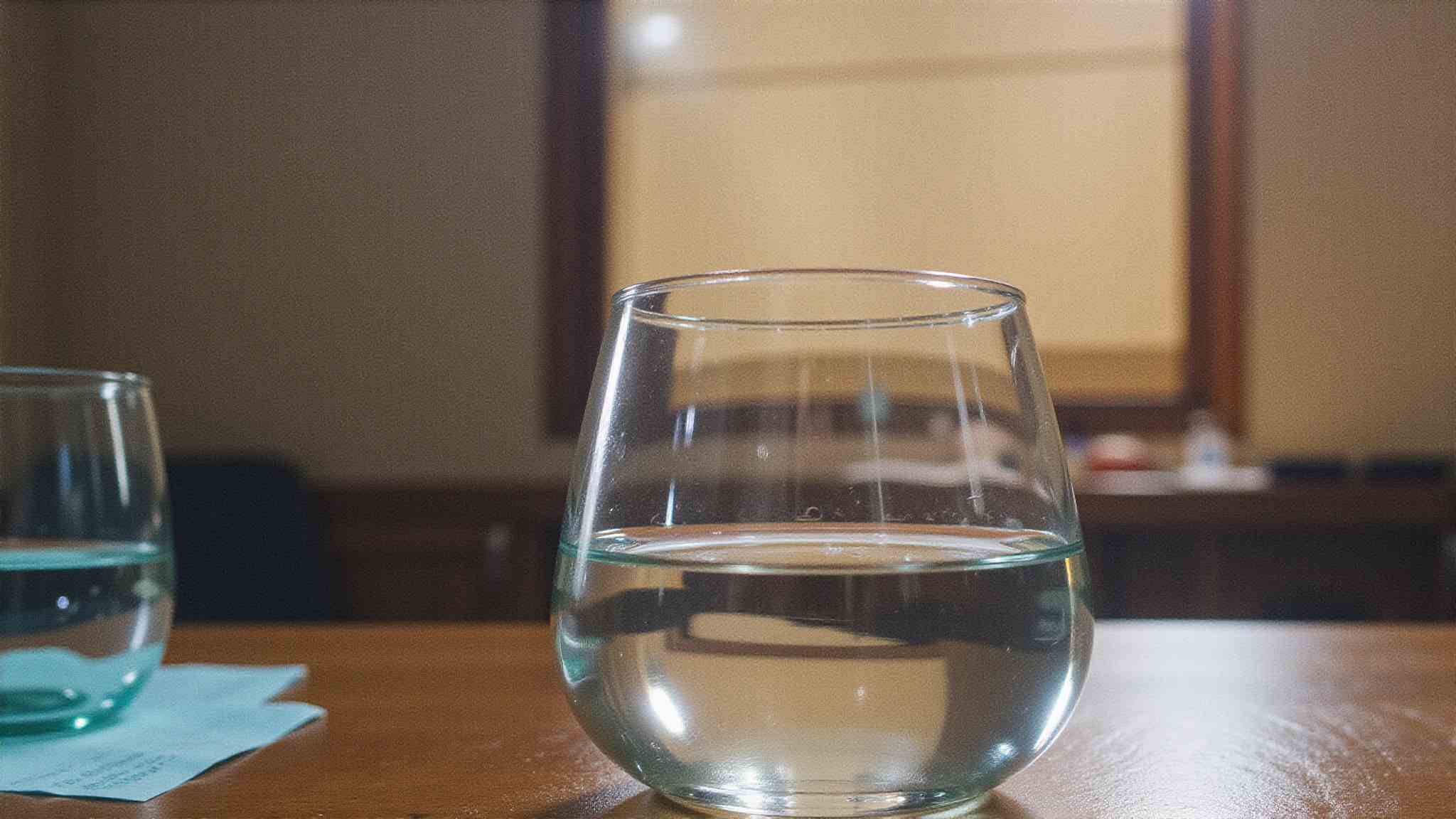 water retention duration after drinking